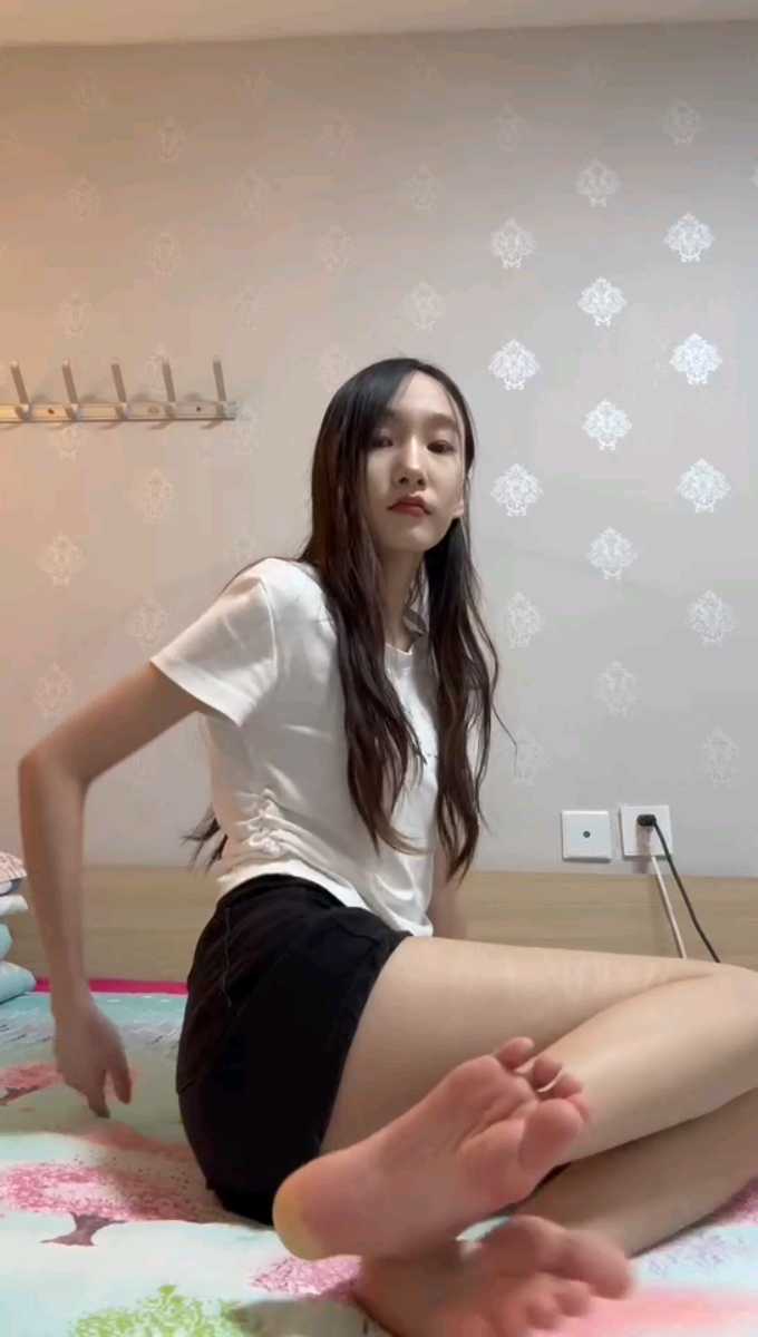 190635bouaoszwsone1hzt.jpg 190635bouaoszwsone1hzt.jpg