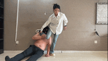 102736ek20o0oeev0wow3s.gif