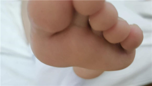 210142kga83sgm3sp3hgrb.jpg