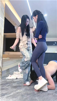 麋鹿银儿_20251011023550.JPG