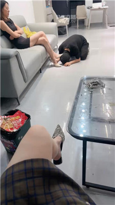 【kk姐】看闺蜜怎么玩sm