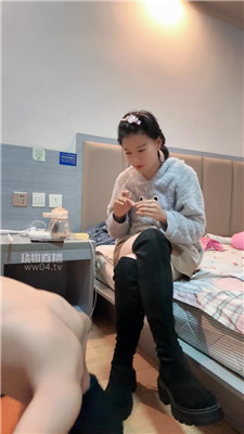 【小鱼大大】12306