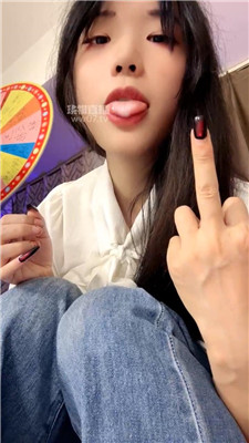 【母狗妈妈】白棉袜口水炸    251123-34BP