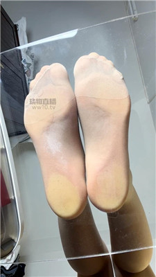 【萬一】肉丝脚垫视角    260204-21BP