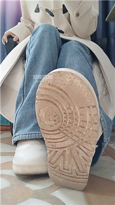 【佳怡】女绿母狗被绿    260211-4BP